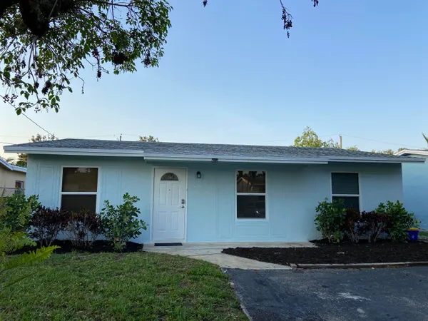 $3,500 | 209 Coventry Street, Boca Raton, FL 33487