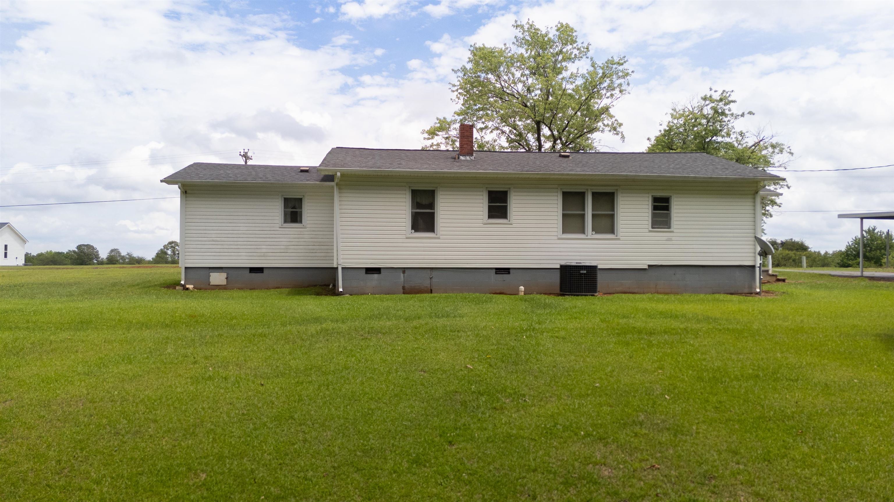 503 Cooley Springs School Road Chesnee, SC 29323 - Photo 4 of 20 Gallery Image 4