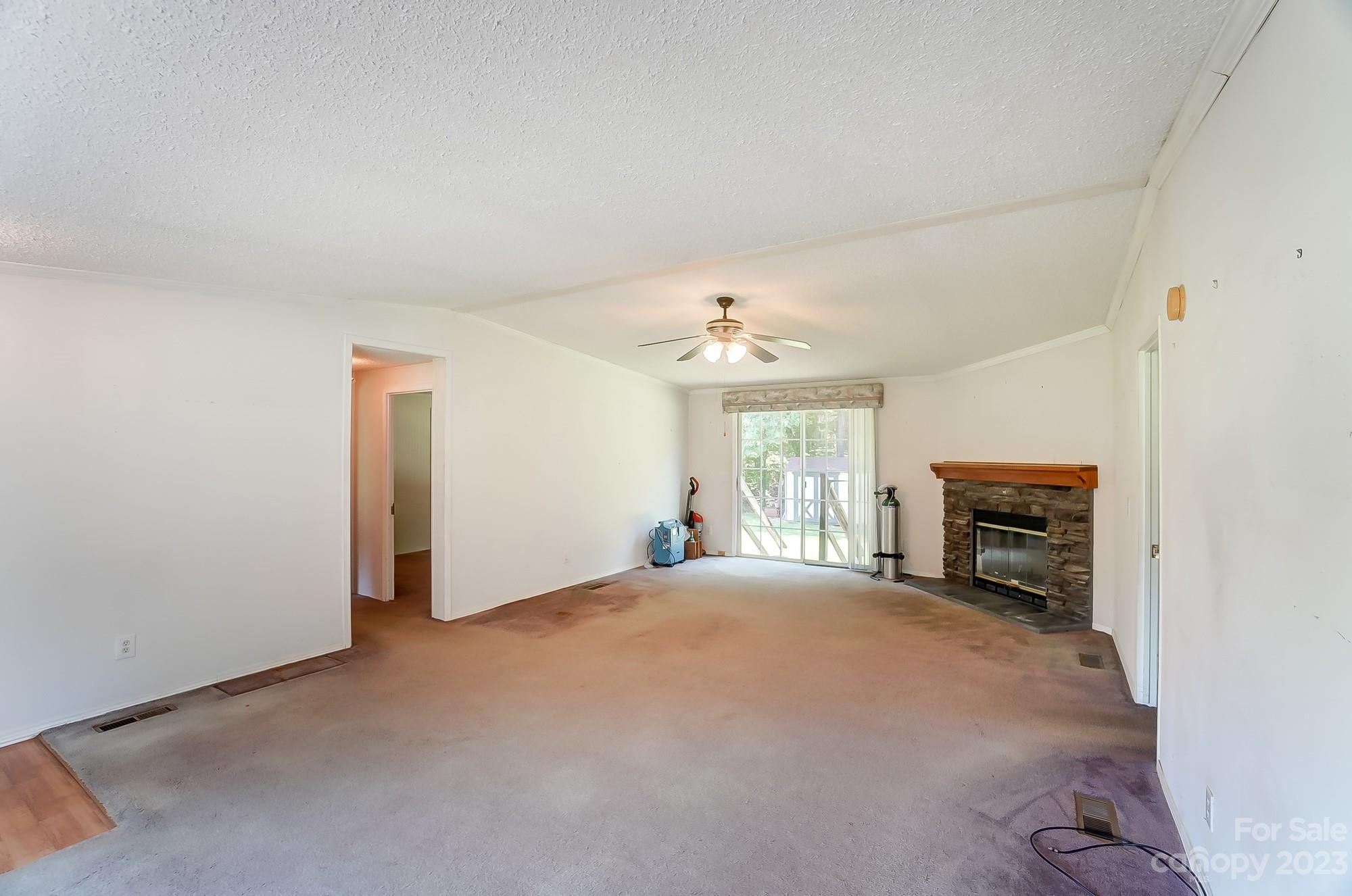 12376 Ritchie Road Midland, NC 28107 - Photo 4 of 29 Gallery Image 4
