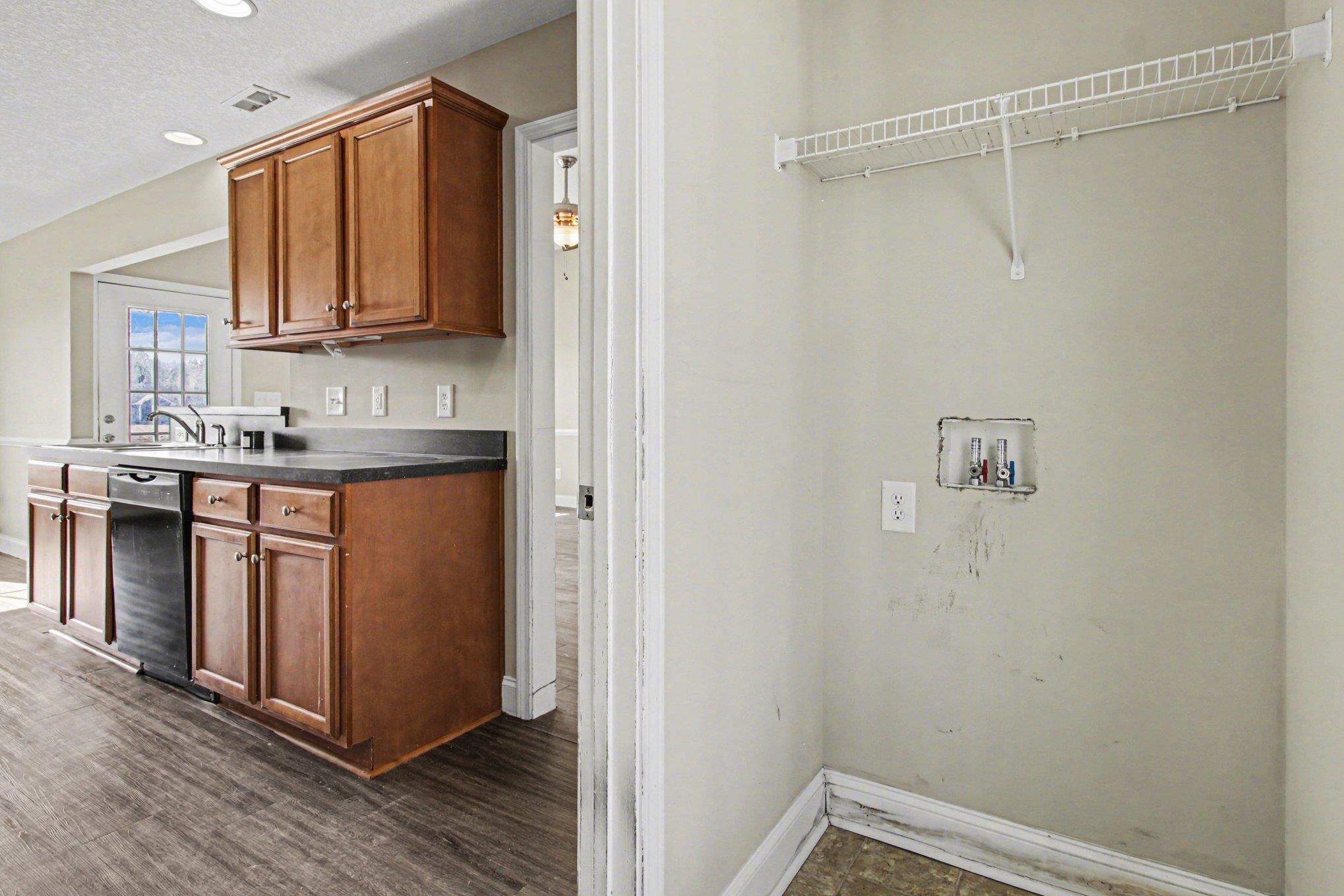 321 Millbrook Circle Galivants Ferry, SC 29544 - Photo 22 of 34