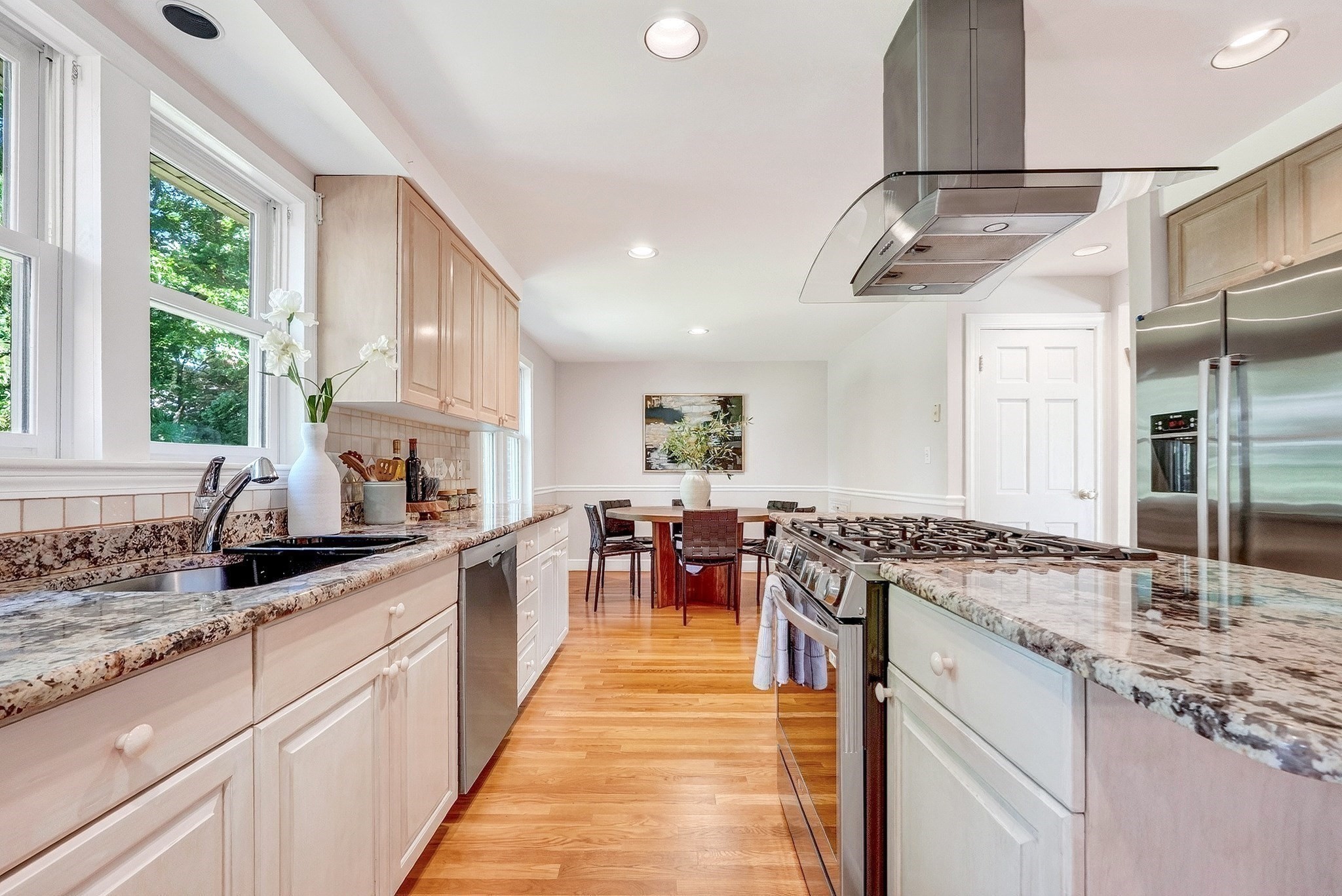 22 Nardell Road Newton, MA 02459 - Photo 15 of 34 Gallery Image 15