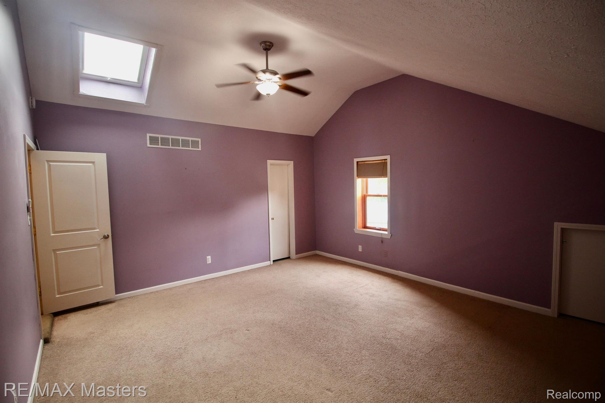 33459 Willow Road New Boston, MI 48164 - Photo 32 of 47 Skylight adds more natural light.