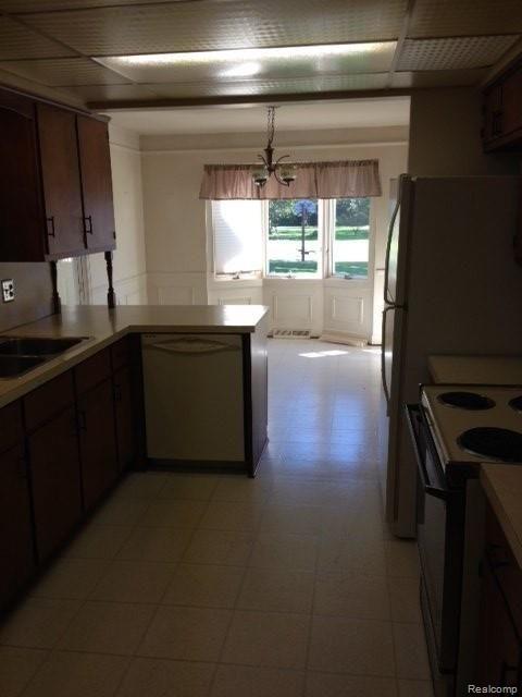 41881 Little Road Clinton Township, MI 48036 - Photo 15 of 28 Kitchen