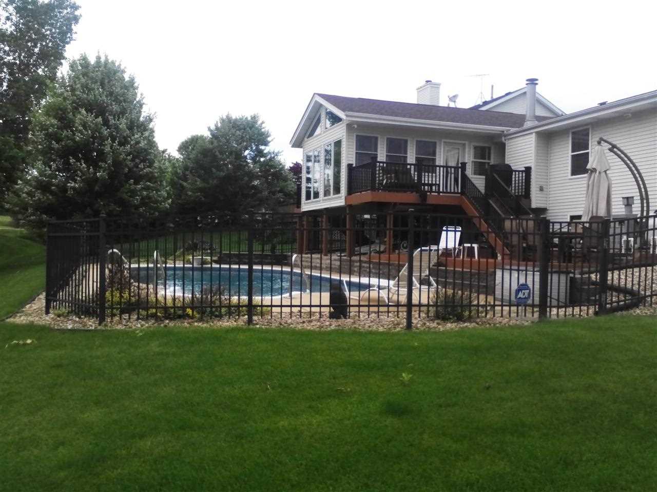 908 Brandy Bend Road Roscoe, IL 61073 - Photo 4 of 17 Gallery Image 4