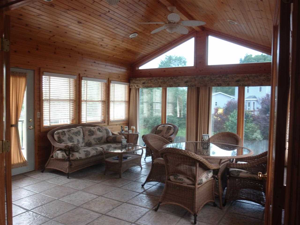 908 Brandy Bend Road Roscoe, IL 61073 - Photo 7 of 17 Gallery Image 7
