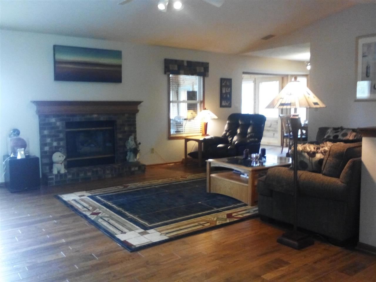 908 Brandy Bend Road Roscoe, IL 61073 - Photo 9 of 17 Gallery Image 9