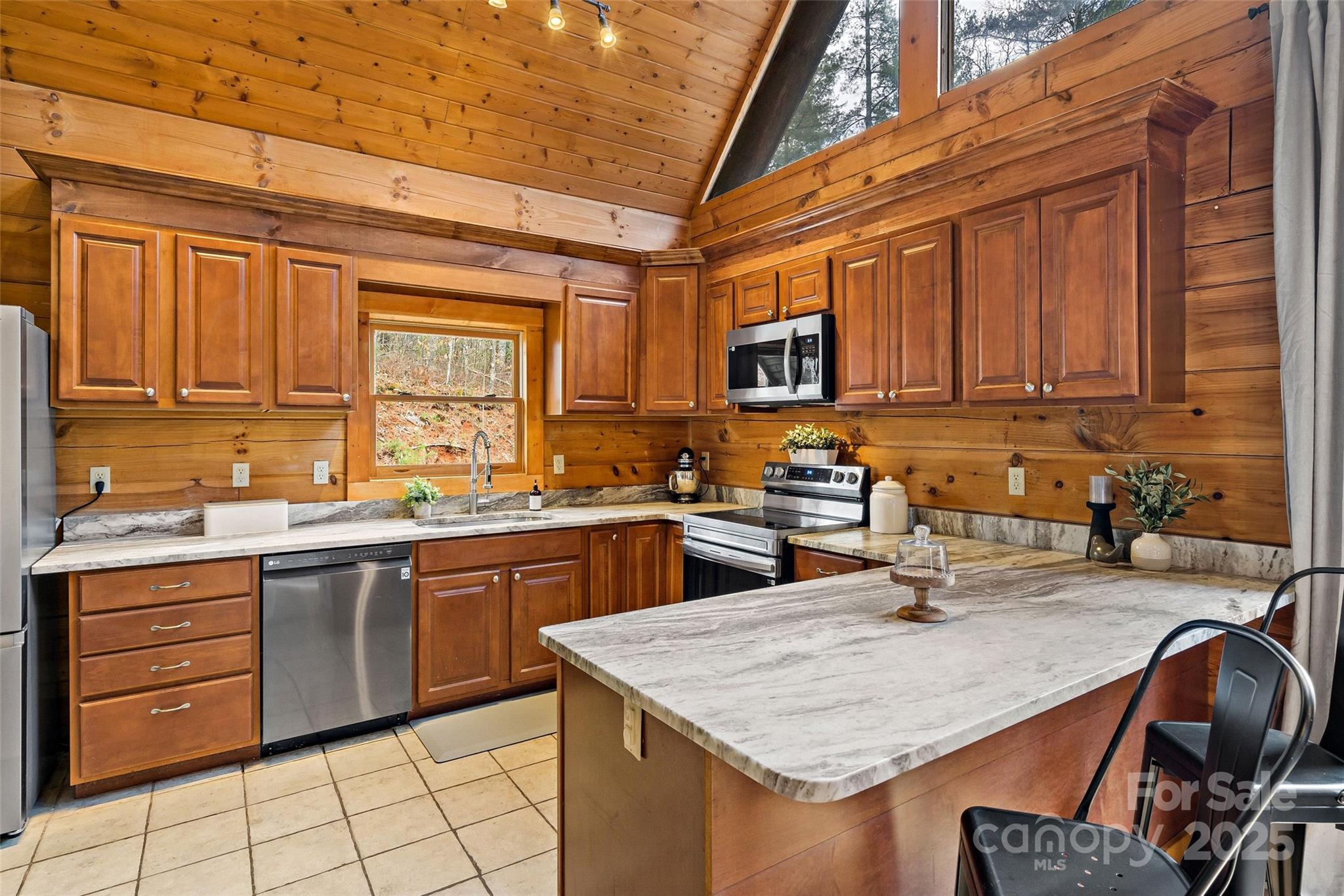 854 Lower Bailey Branch Road Mars Hill, NC 28754 - Photo 15 of 40 Gallery Image 15