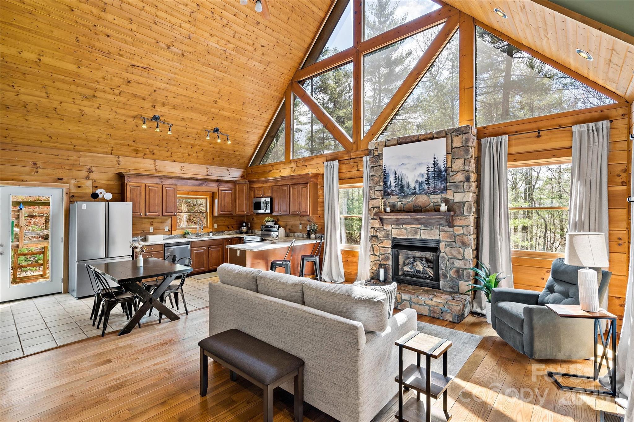 854 Lower Bailey Branch Road Mars Hill, NC 28754 - Photo 7 of 40 Gallery Image 7