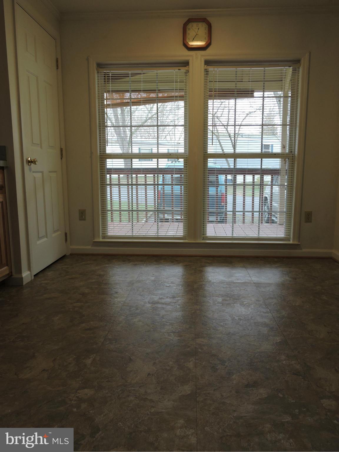 10505 Cedarville Road, Unit 914 Brandywine, MD 20613 - Photo 29 of 30 Breakfast Nook