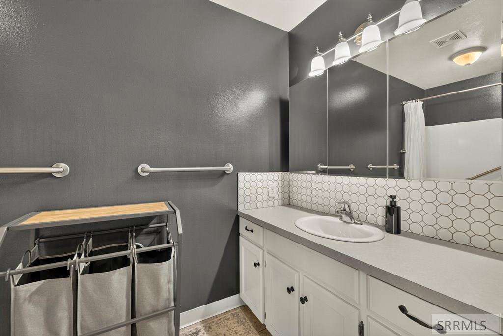 509 Gwen Loop Blackfoot, ID 83221 - Photo 23 of 52