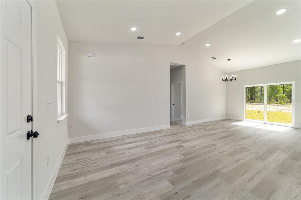 427 Alvarez Road Dunnellon, FL 34431 - Photo 12 of 51
