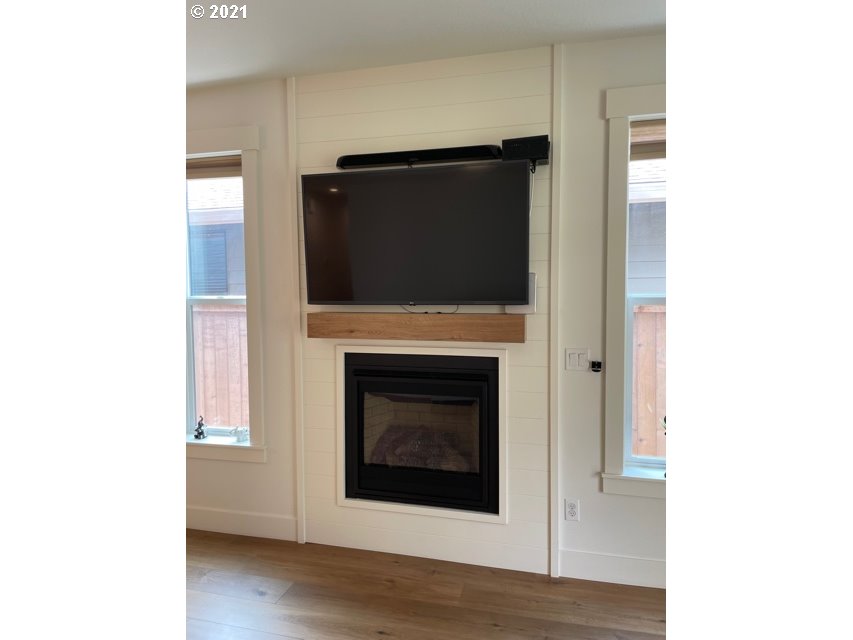 2539 North Lydia Loop Hubbard, OR 97032 - Photo 13 of 22 Gallery Image 13