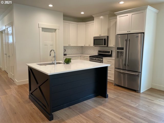 2539 North Lydia Loop Hubbard, OR 97032 - Photo 14 of 22 Gallery Image 14