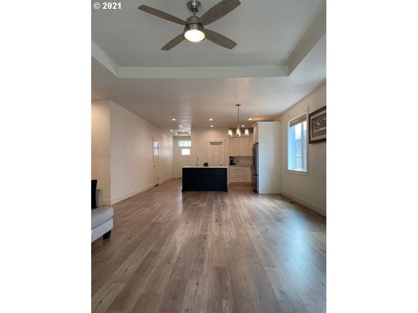 2539 North Lydia Loop Hubbard, OR 97032 - Photo 4 of 22 Gallery Image 4