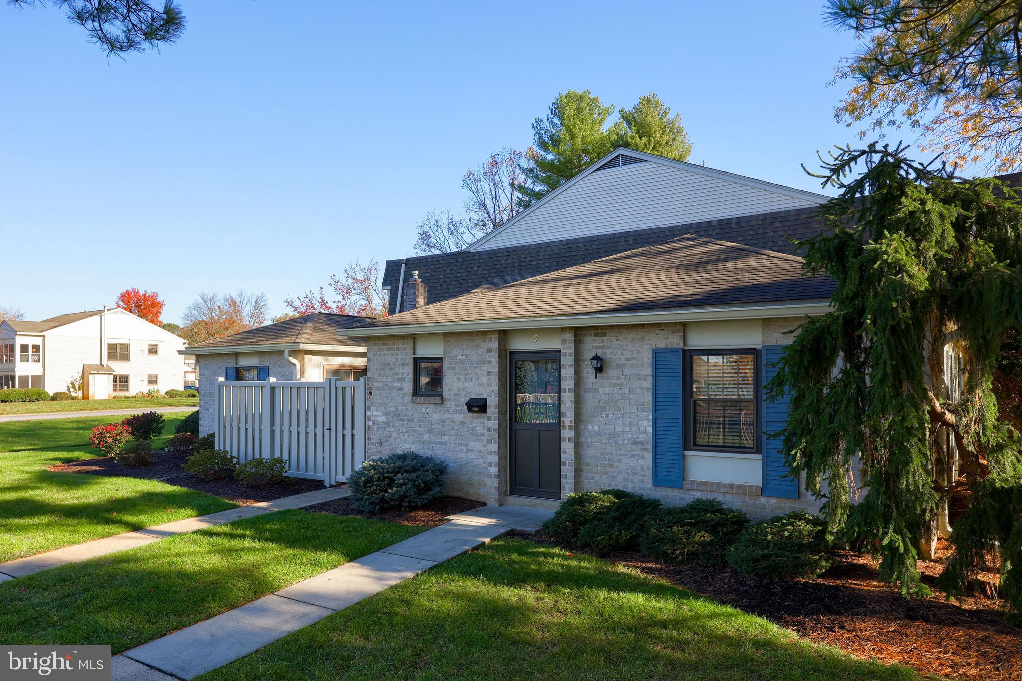 7 Valleybrook Drive Lancaster, PA 17601 - Photo 5 of 27