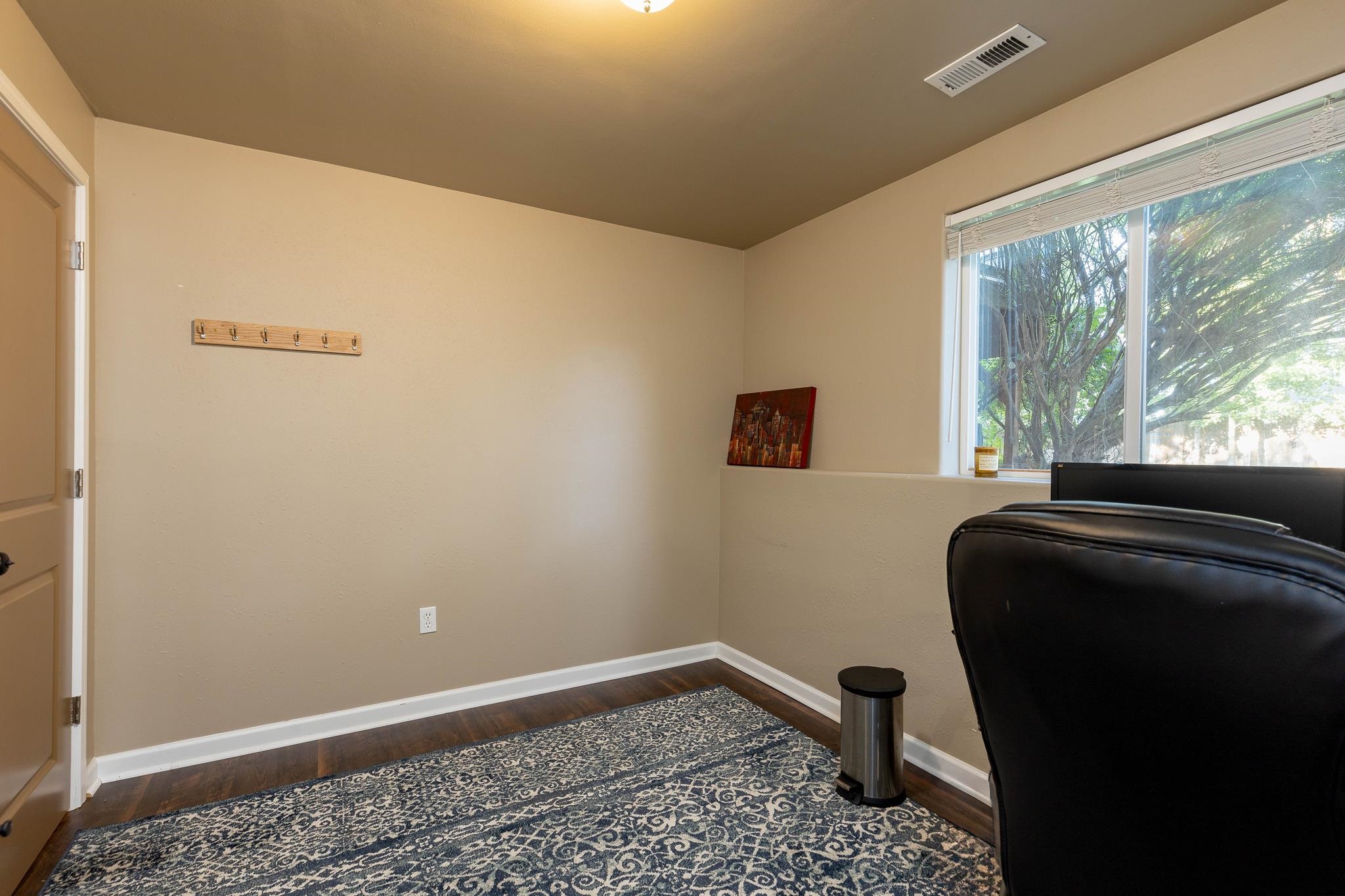 10006 North Austin Lane Spokane, WA 99208 - Photo 30 of 44