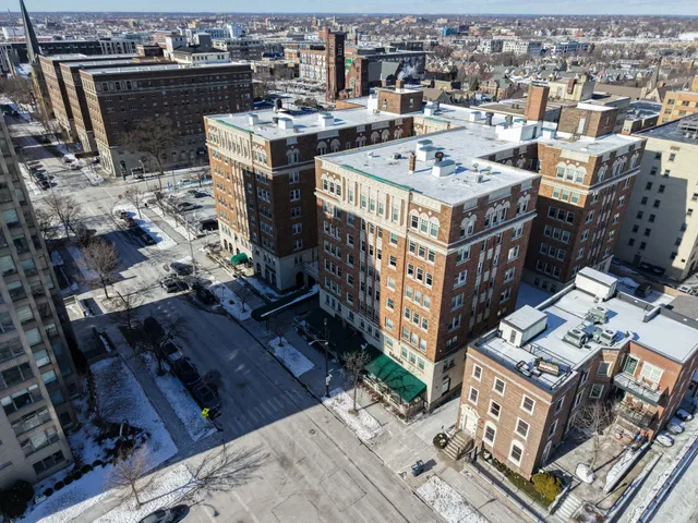 $225,000 | 1028 East Juneau Avenue, Unit 503, Milwaukee, WI 53202