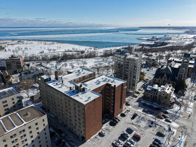 $225,000 | 1028 East Juneau Avenue, Unit 503, Milwaukee, WI 53202