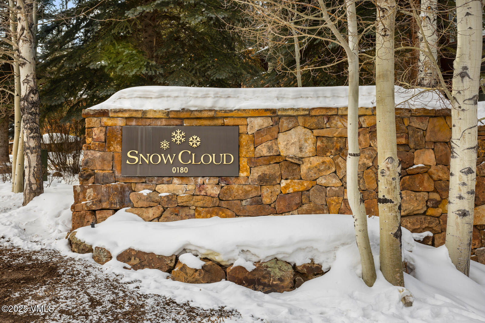 180 Daybreak Ridge Road, Unit 410 Avon, CO 81620 - Photo 30 of 30 a view of entrance gate of city