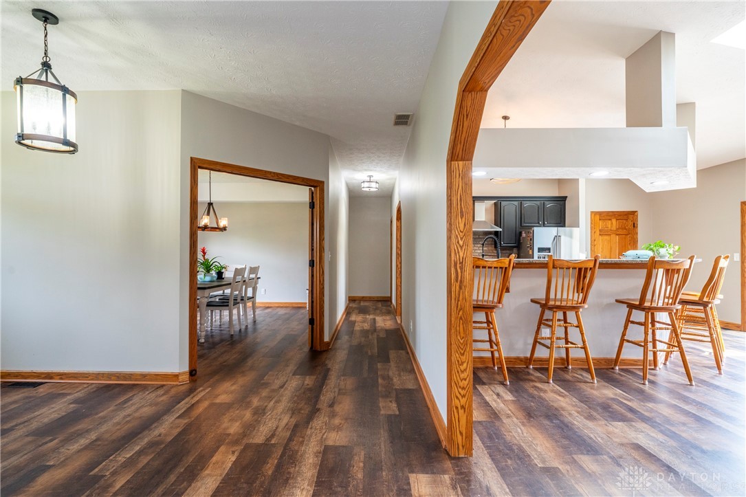 5152 South Tecumseh Road Springfield, OH 45502 - Photo 4 of 100