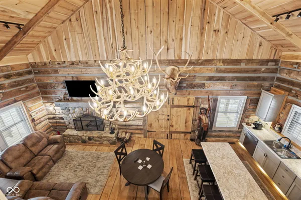 $1,325,000 | 4530 South Frye Hill Road, Williamsport, IN 47993