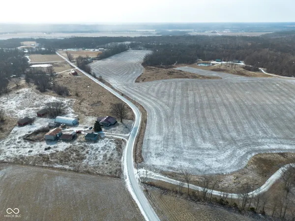 $1,325,000 | 4530 South Frye Hill Road, Williamsport, IN 47993