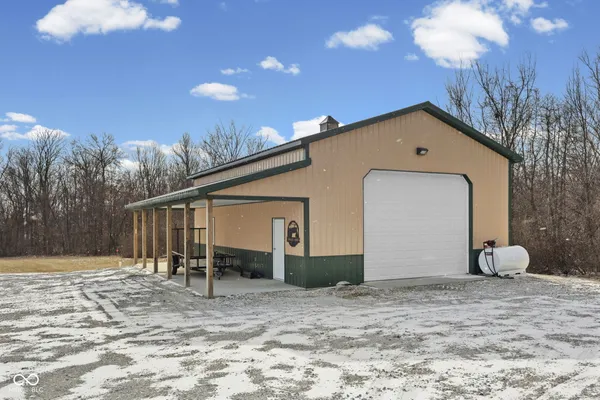 $1,325,000 | 4530 South Frye Hill Road, Williamsport, IN 47993