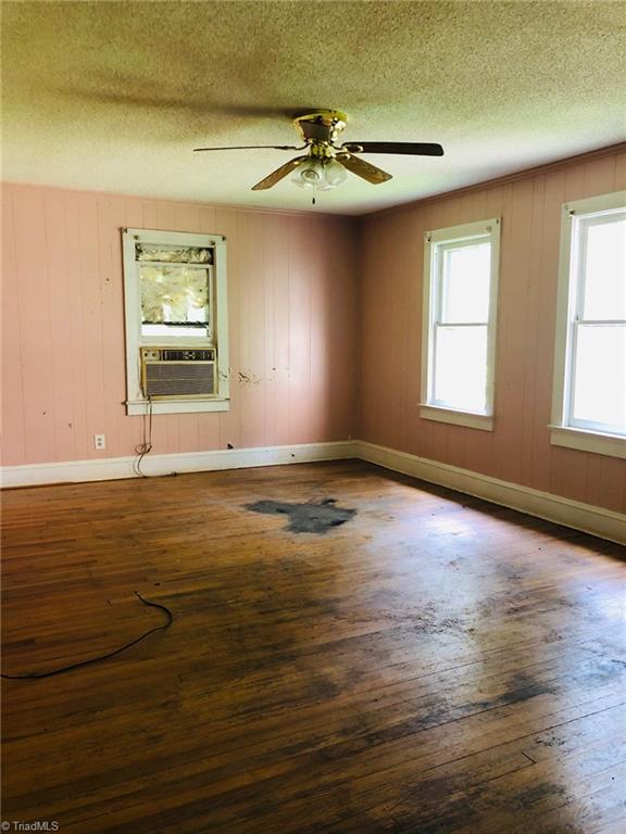 113 Newman Road Elkin, NC 28621 - Photo 2 of 6 Gallery Image 2