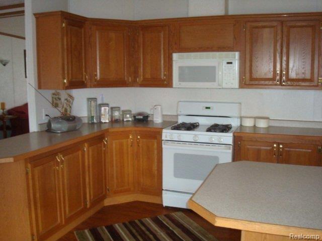 3530 Glover Road Almont, MI 48003 - Photo 2 of 15 3530 Glover 014