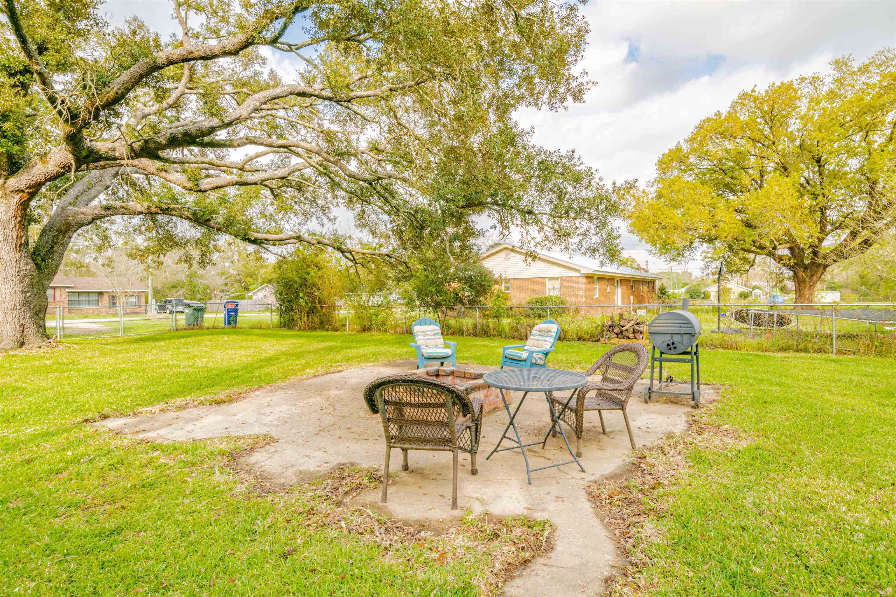 409 West Fig Avenue Foley, AL 36535 - Photo 22 of 24
