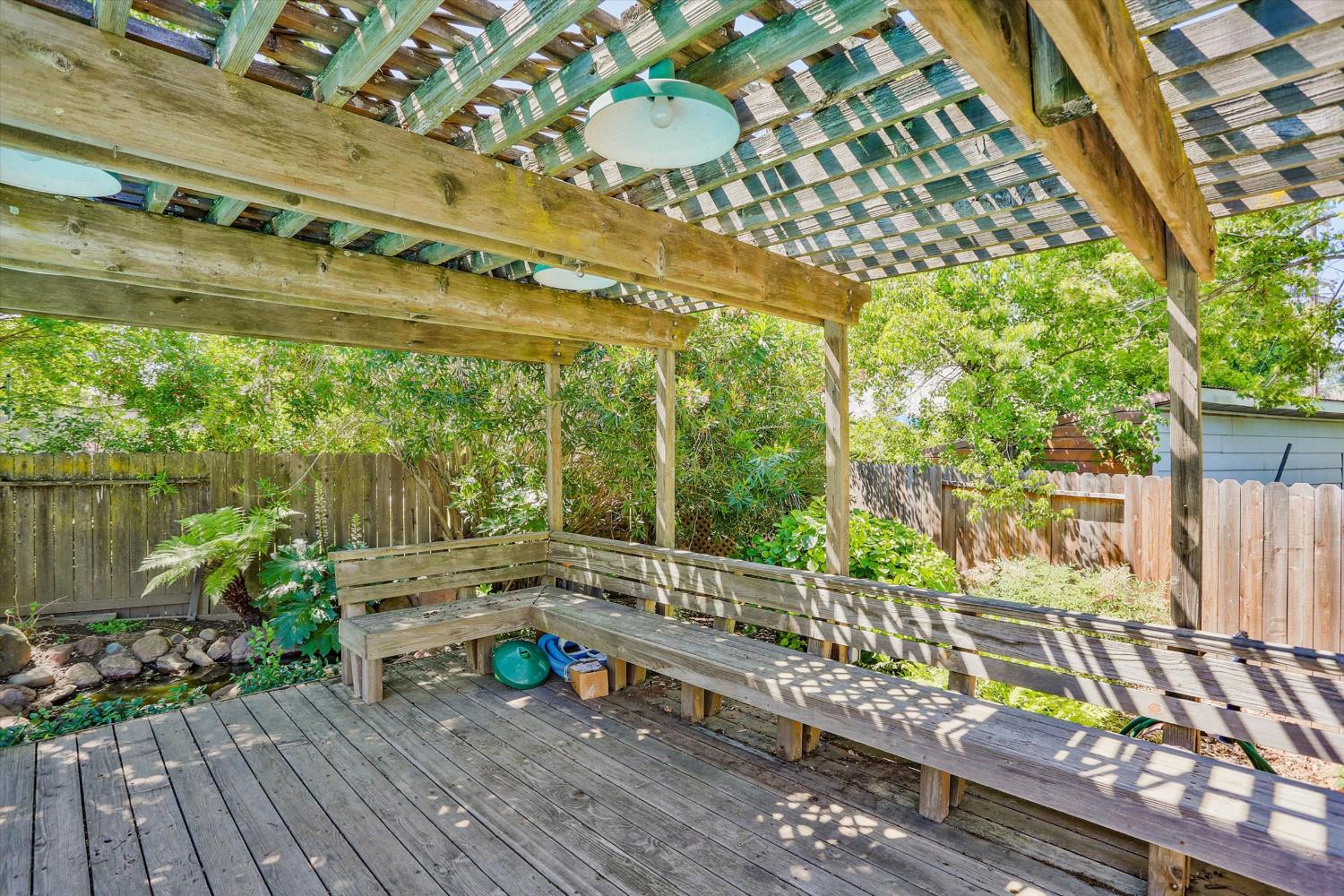 3029 Merrick San Way Carmichael, CA 95608 - Photo 31 of 31 a view of a chairs and table in the balcony