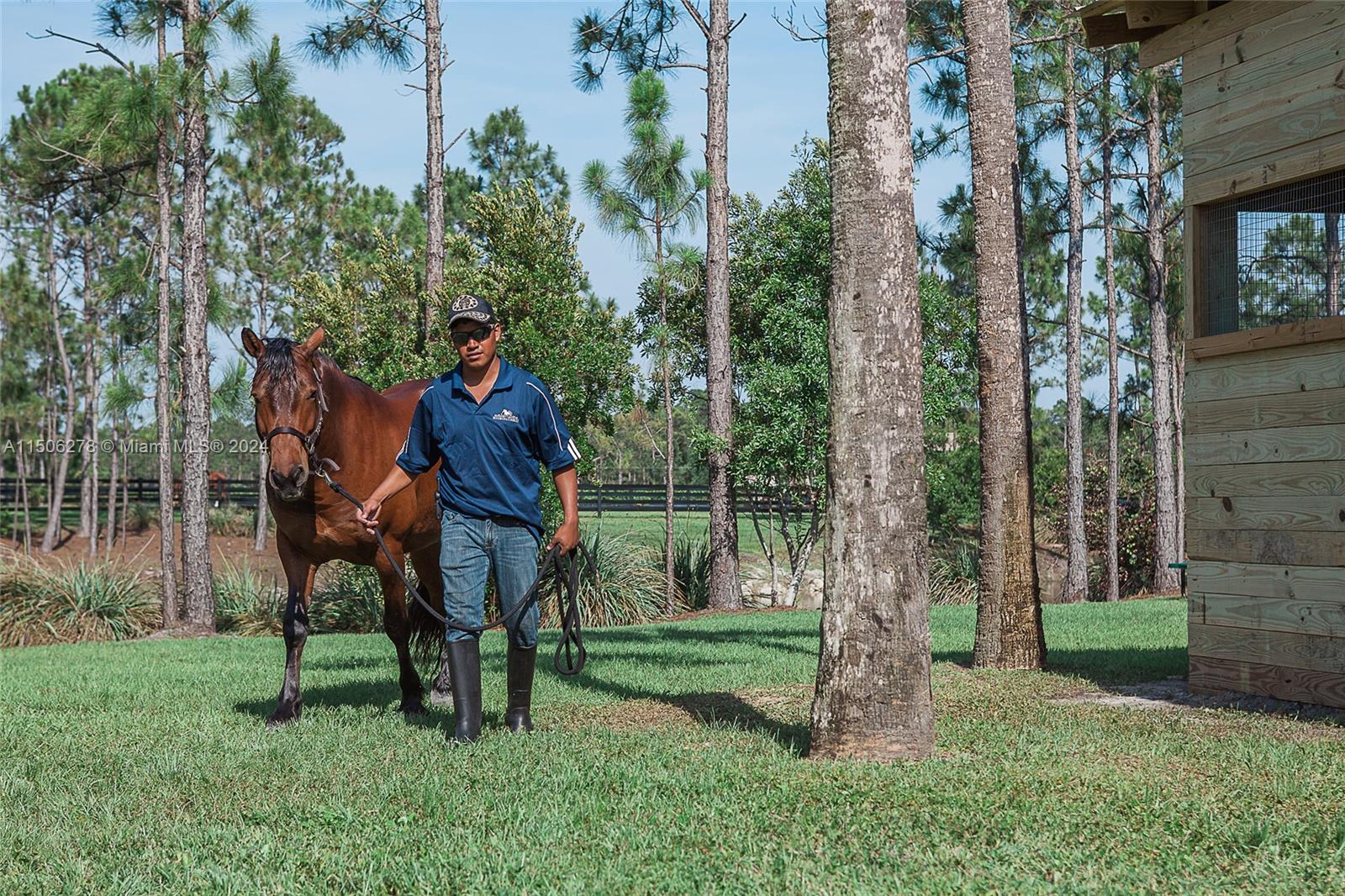 1500 Southeast Ranch Road South Jupiter, FL 33478 - Photo 16 of 29 a view of yard with sitting area and entertaining space