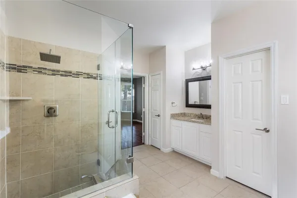 $3,000 | 11 Belcarra Place, The Woodlands, TX 77382
