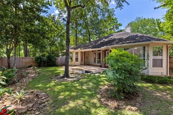 $3,000 | 11 Belcarra Place, The Woodlands, TX 77382