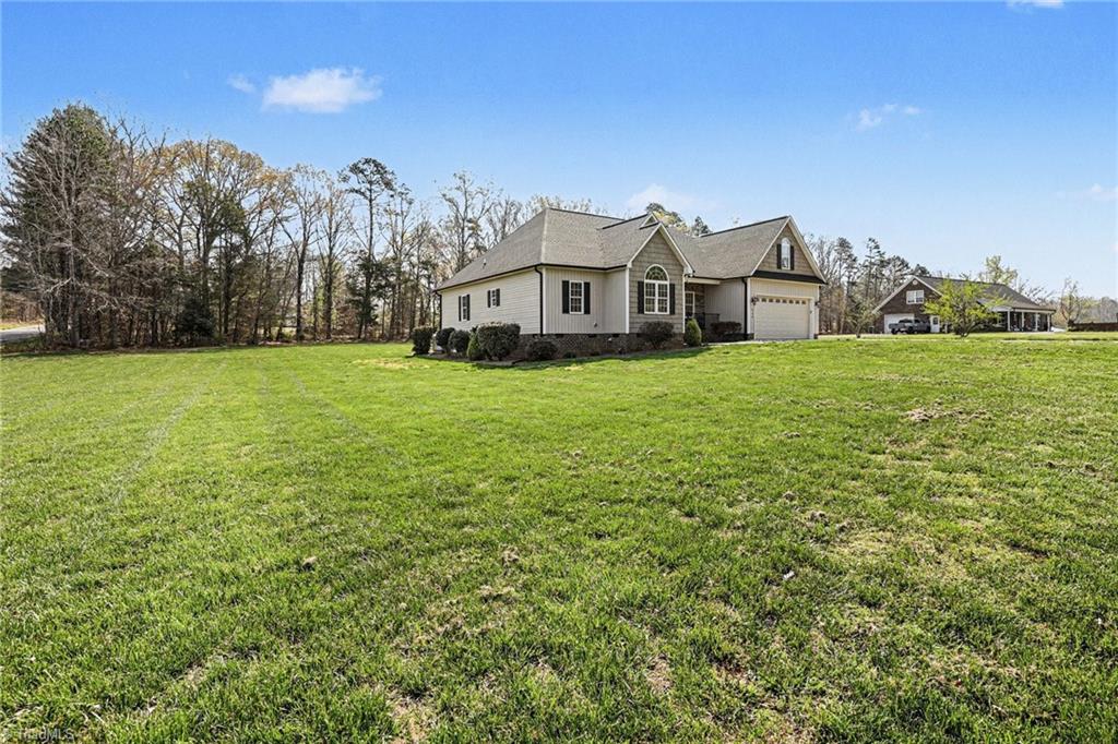 254 Spring Forest Road Asheboro, NC 27205 - Photo 24 of 28