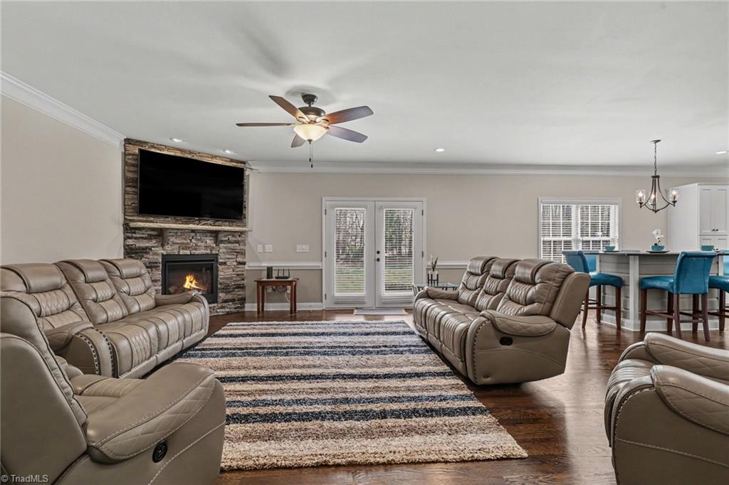 254 Spring Forest Road Asheboro, NC 27205 - Photo 4 of 28