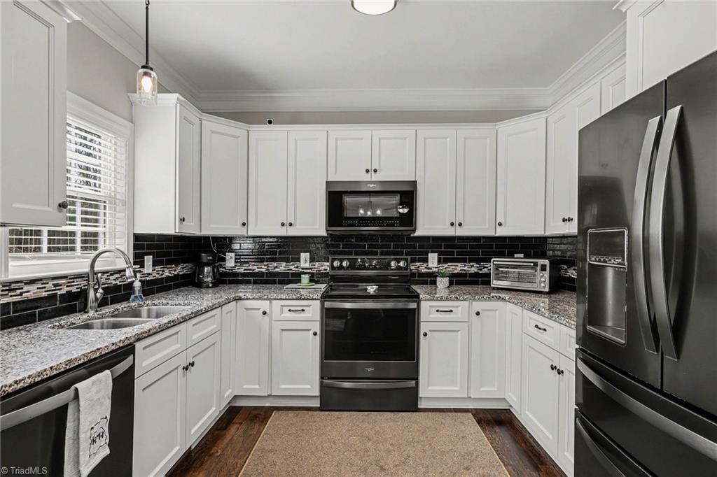 254 Spring Forest Road Asheboro, NC 27205 - Photo 9 of 28