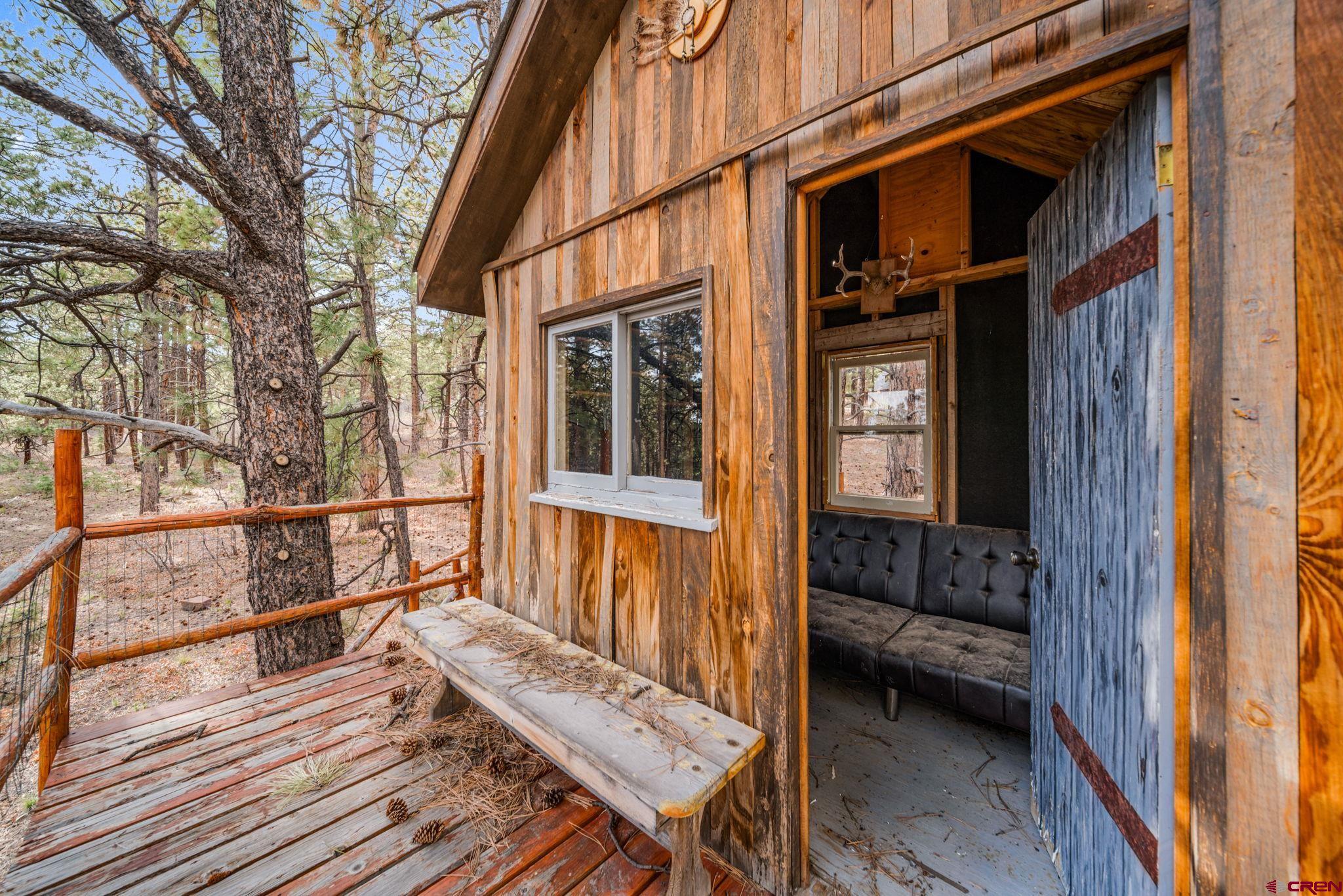 1118 Durango Road Durango, CO 81301 - Photo 32 of 32 a view of balcony with couch