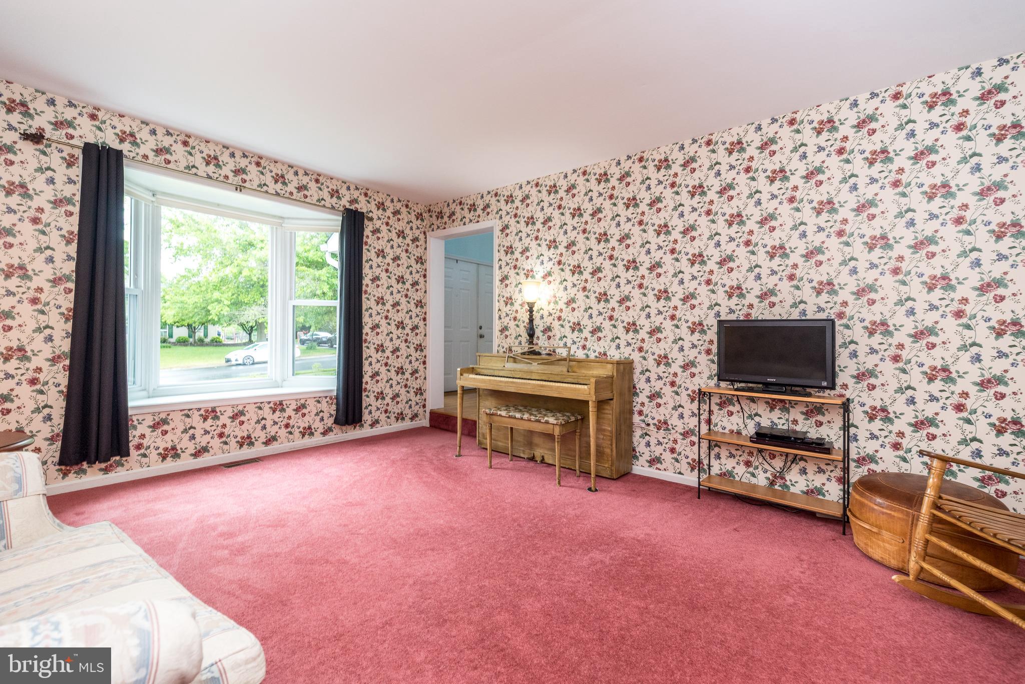 2272 Warner Road Lansdale, PA 19446 - Photo 8 of 63