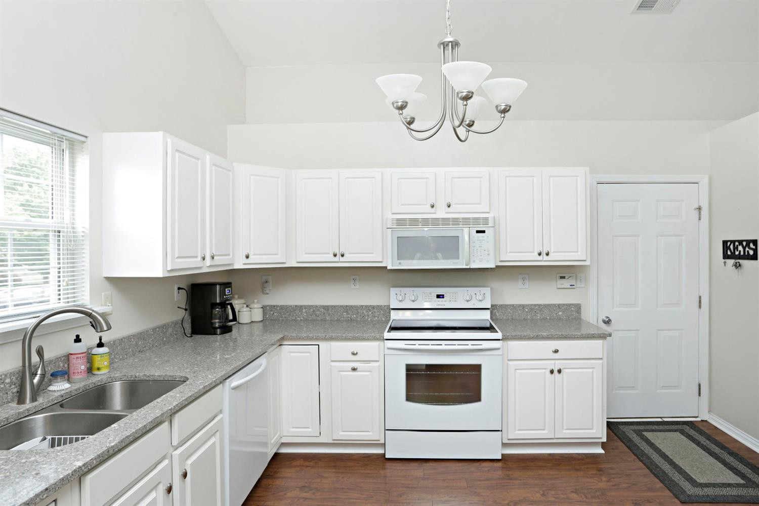 288 Meadow Valley Road Lexington, KY 40511 - Photo 14 of 25 Photo 14