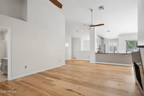 $542,000 | 7520 East Earll Drive, Unit 44, Scottsdale, AZ 85251