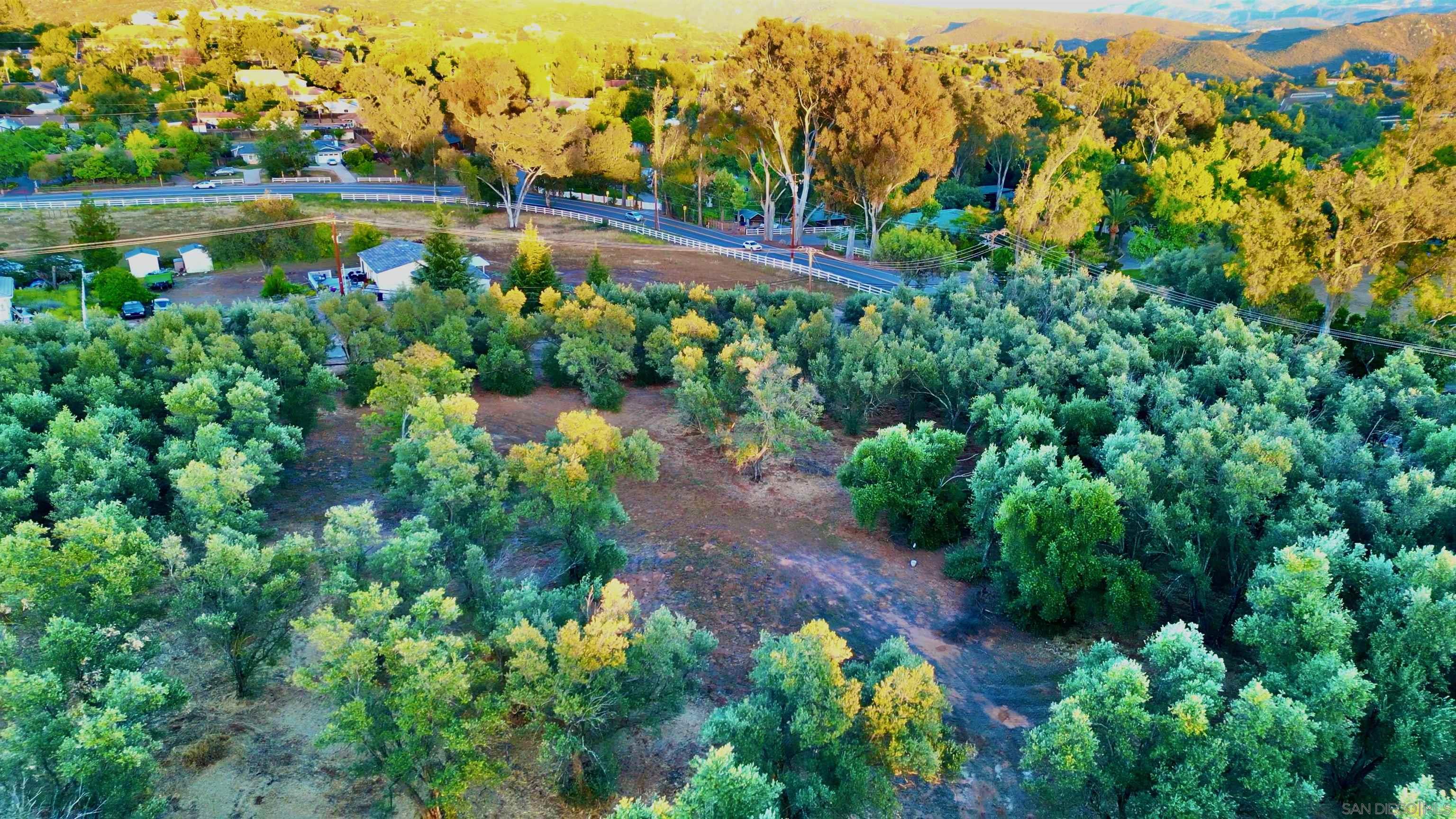 2804 South Grade Road Alpine, CA 91901 - Photo 35 of 40