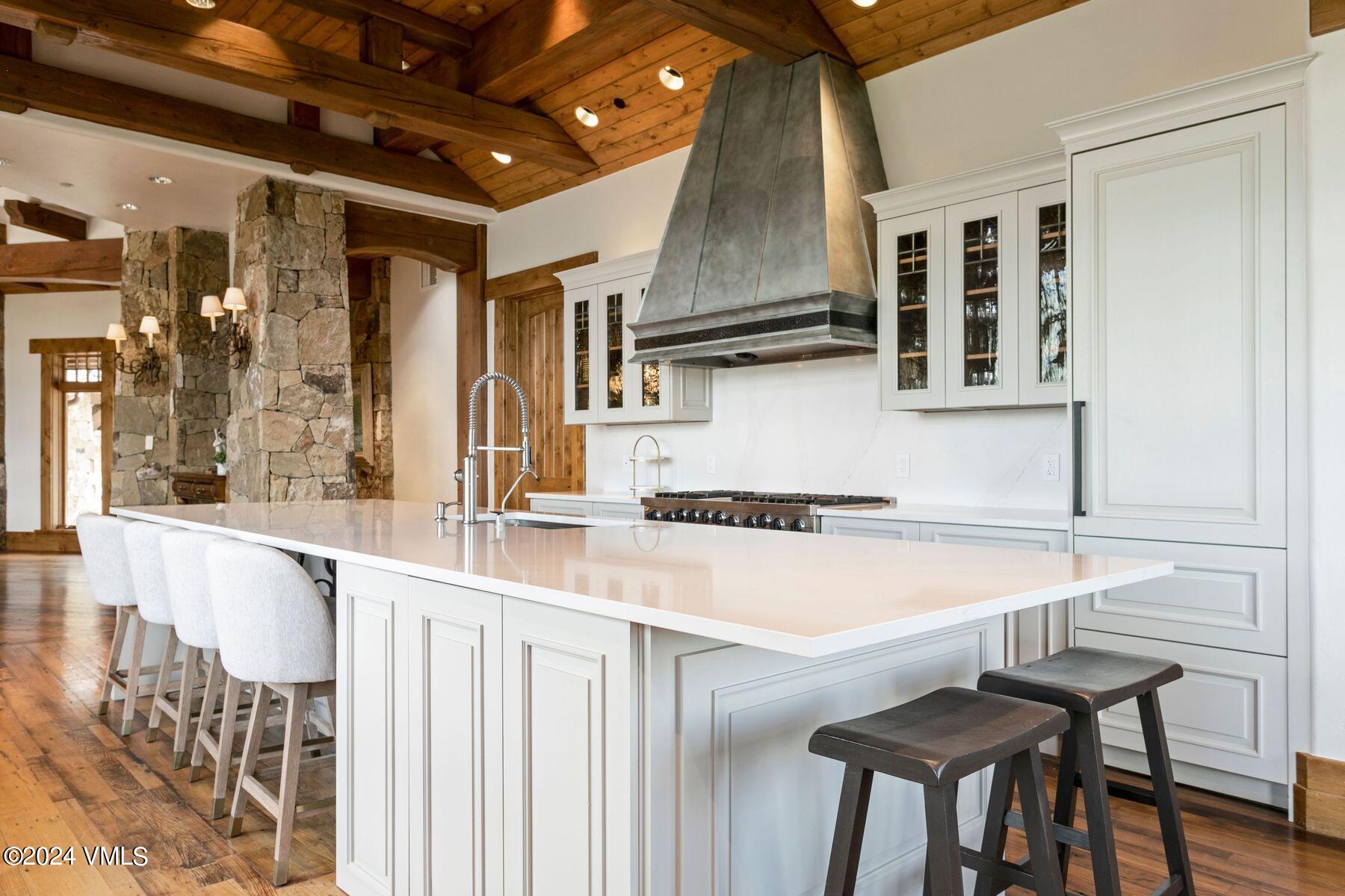 292 Aspen Meadows Road Edwards, CO 81632 - Photo 11 of 53 Kitchen 3