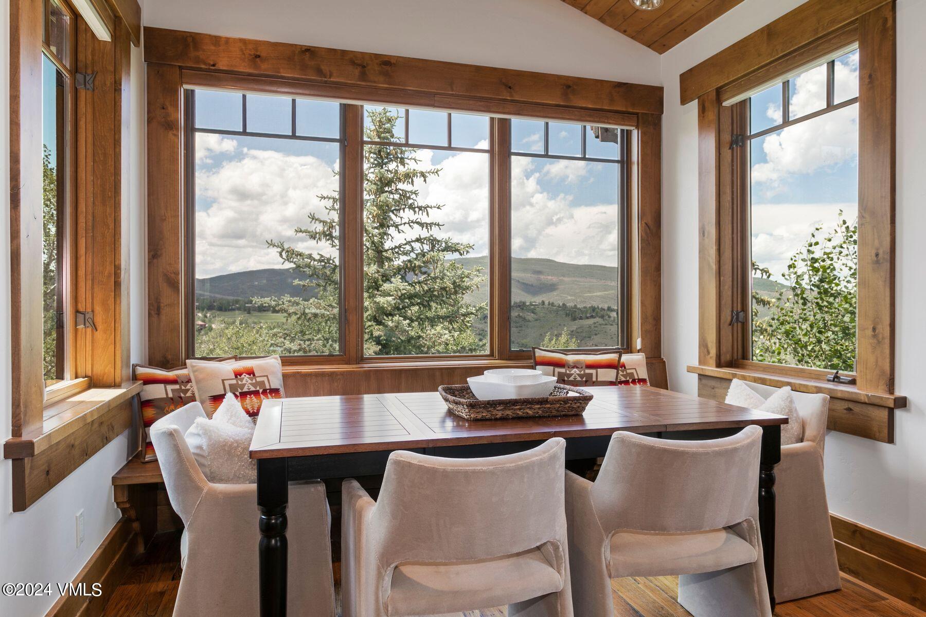 292 Aspen Meadows Road Edwards, CO 81632 - Photo 13 of 53 Eating Area