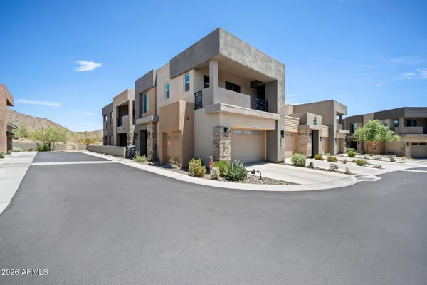 $1,250,000 | 11673 North 136th Street, Unit 2011, Scottsdale, AZ 85259