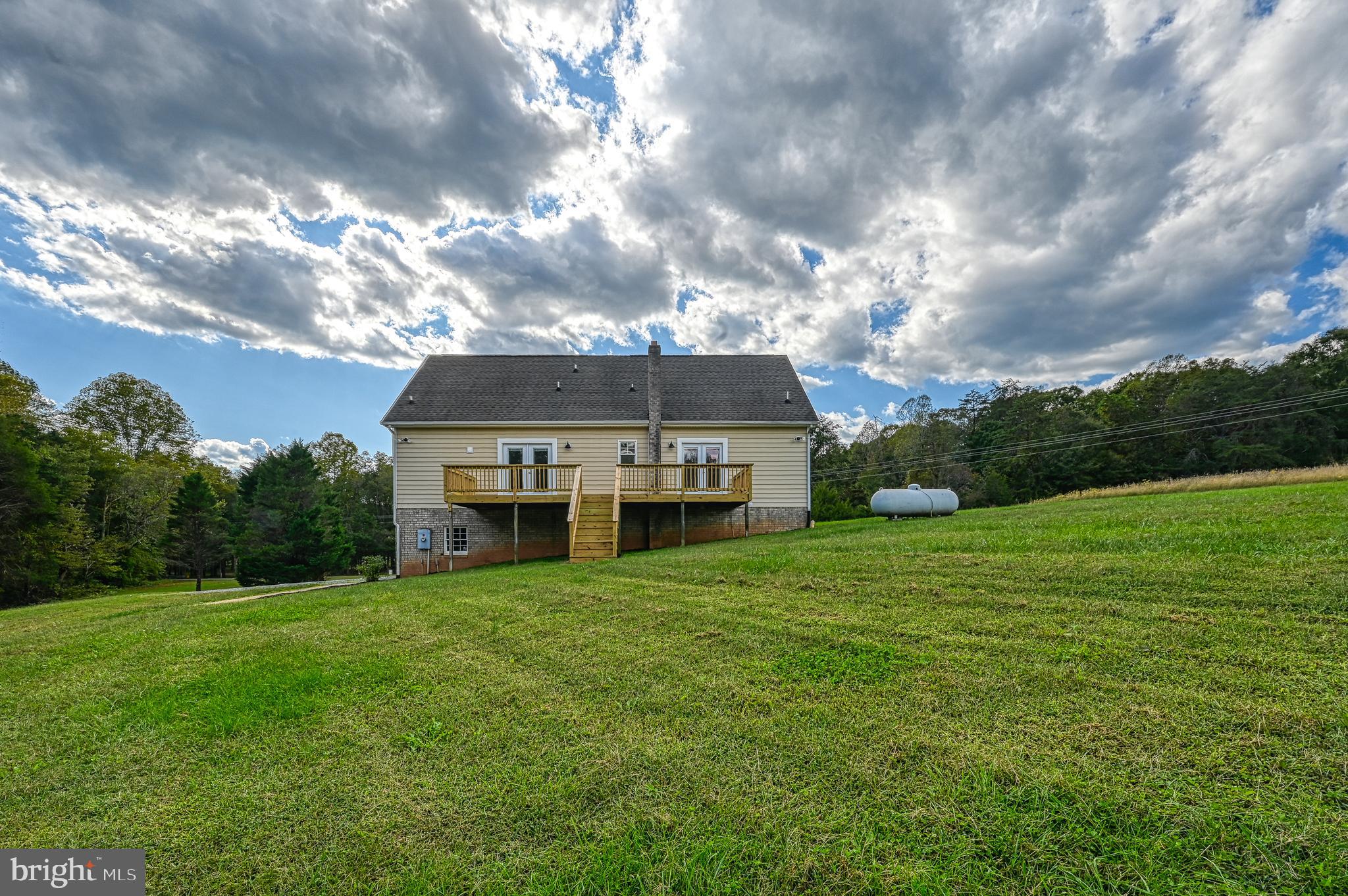20200 Teman Road Beaverdam, VA 23015 - Photo 6 of 67 Gallery Image 6