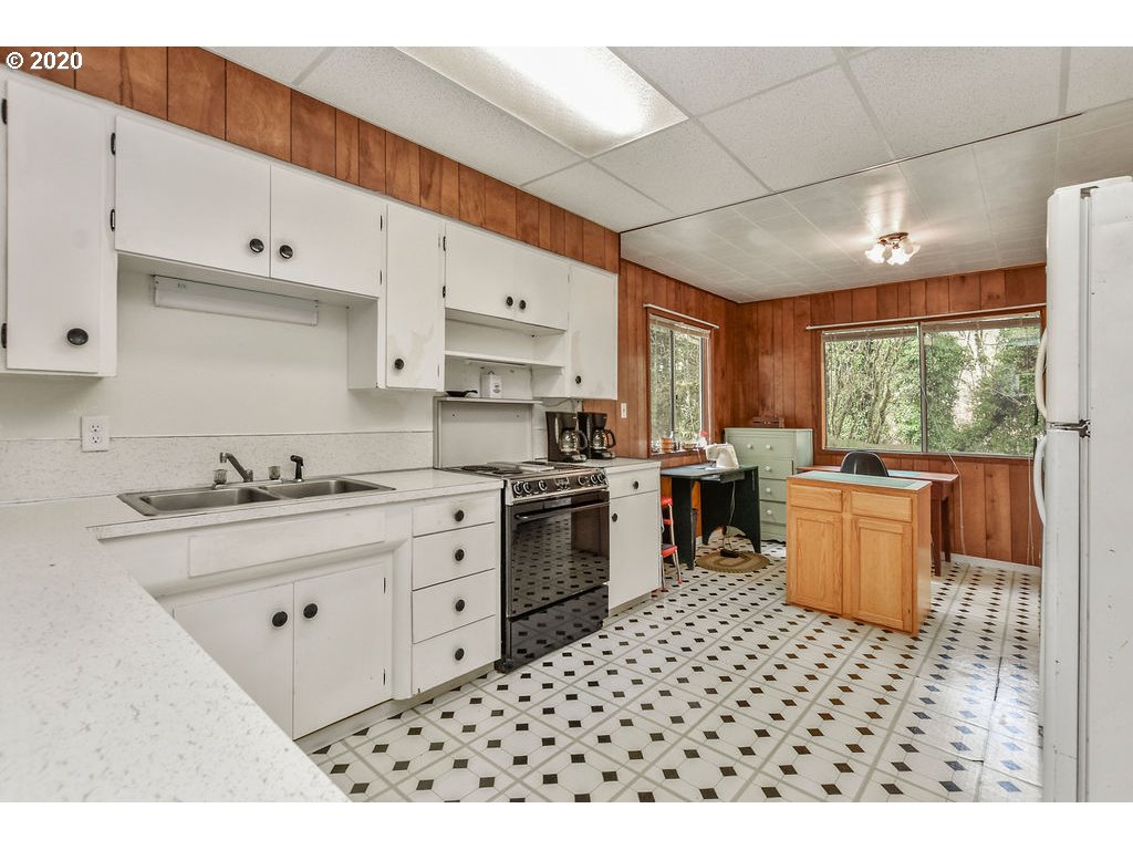 1158 Delameter Road Castle Rock, WA 98611 - Photo 11 of 25 Gallery Image 11