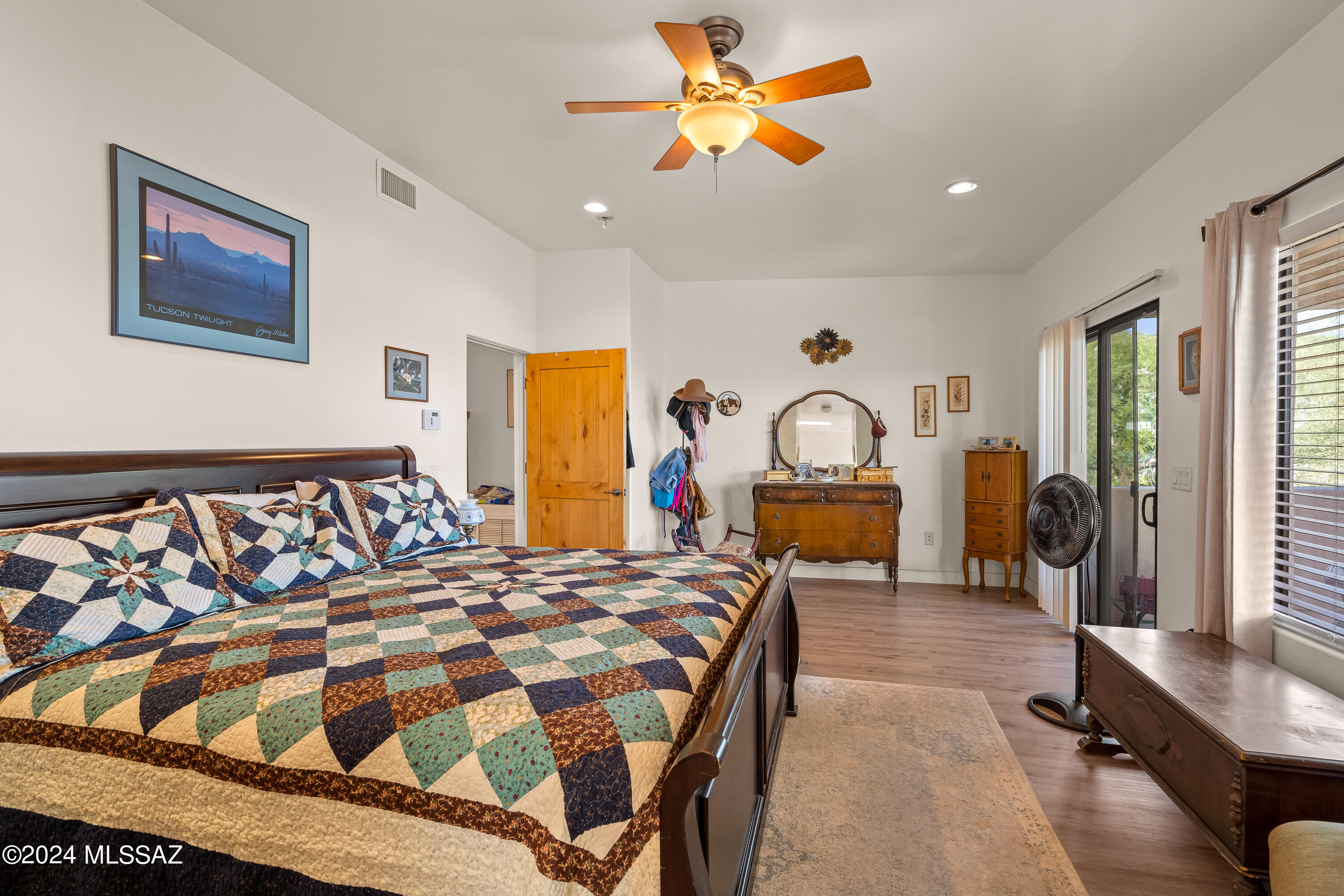 450 South Stephanie Loop Tucson, AZ 85745 - Photo 20 of 33