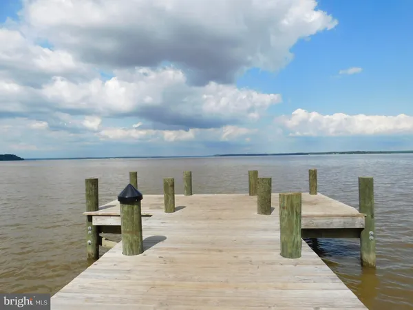 $1,300,000 | 17200 Miss Packard Court, Dumfries, VA 22026