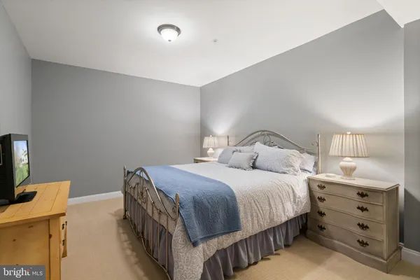 $1,300,000 | 17200 Miss Packard Court, Dumfries, VA 22026